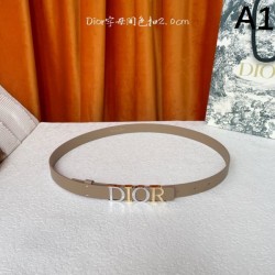 2025SS ベルト DIOR ディオール 高級ブランドらしいラグジュアリーな仕上がり