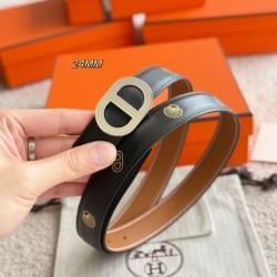 2025SS ベルト HERMES エルメス 季節感を感じさせる上質な素材