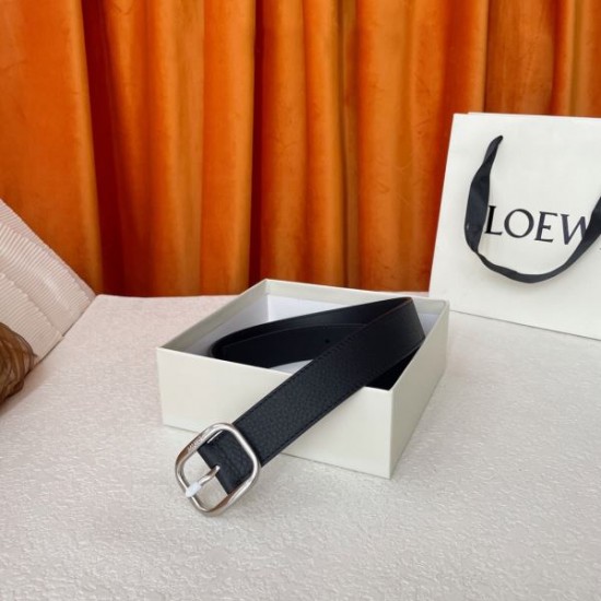 2025SS ベルト LOEWE ロエベ 季節の変わり目にぴったりな万能ベルト