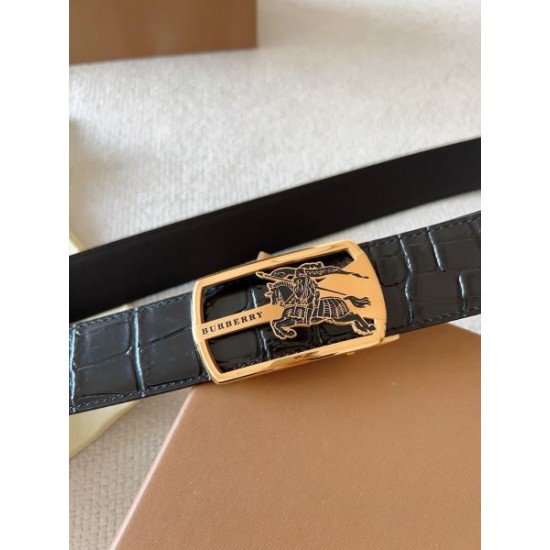2025SS ベルト BURBERRY バーバリー 伝統と革新を兼ね備えた洗練デザイン