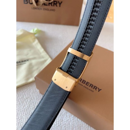 2025SS ベルト BURBERRY バーバリー 伝統と革新を兼ね備えた洗練デザイン