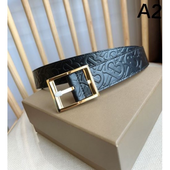 2025SS ベルト BURBERRY バーバリー トレンチコートに映える洗練された一本