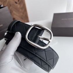 2025SS ベルト BOTTEGA VENETA ボッテガヴェネタ 革新と伝統が融合した洗練モデル