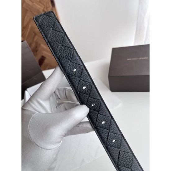 2025SS ベルト BOTTEGA VENETA ボッテガヴェネタ 革新と伝統が融合した洗練モデル