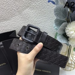 2025SS ベルト BOTTEGA VENETA ボッテガヴェネタ 高級感溢れるイタリアンレザー仕立て