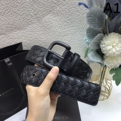 2025SS ベルト BOTTEGA VENETA ボッテガヴェネタ ディテールまで美しい芸術的デザイン
