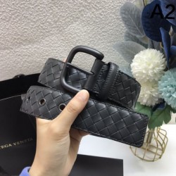 2025SS ベルト BOTTEGA VENETA ボッテガヴェネタ ディテールまで美しい芸術的デザイン