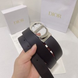 2025SS ベルト DIOR ディオール 上質と洗練が調和したラグジュアリーデザイン