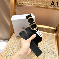 2025SS ベルト DIOR ディオール フォーマルにもカジュアルにも映える万能ベルト