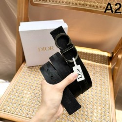 2025SS ベルト DIOR ディオール フォーマルにもカジュアルにも映える万能ベルト
