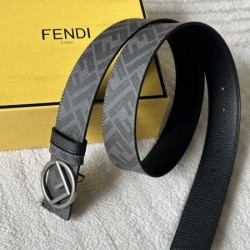 2025SS ベルト FENDI フェンデイ FFロゴが際立つアイコニックな一本