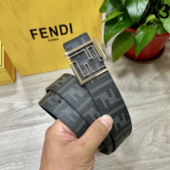 2025SS ベルト FENDI フェンデイ ブランドの存在感が光るラグジュアリーデザイン