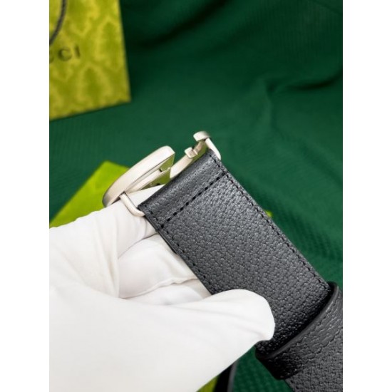 2025SS ベルト GUCCI グッチ GGロゴが映える定番ラグジュアリースタイル