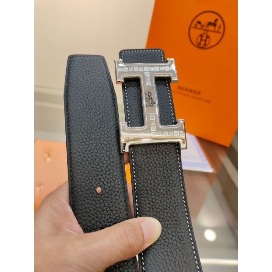 2025SS ベルト HERMES エルメス Hロゴが際立つ洗練されたクラシックモデル