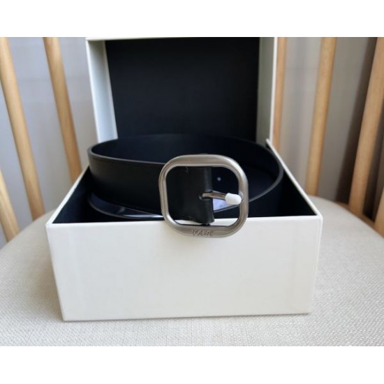 2025SS ベルト LOEWE ロエベ 洗練されたミニマルデザインで魅せるベルト