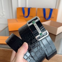 2025SS ベルト LOUIS VUITTON ルイヴィトン 高級感を引き立てるトラディショナルな逸品