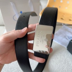 2025SS ベルト PRADA プラダ 長く使えるタイムレスな上品ベルト