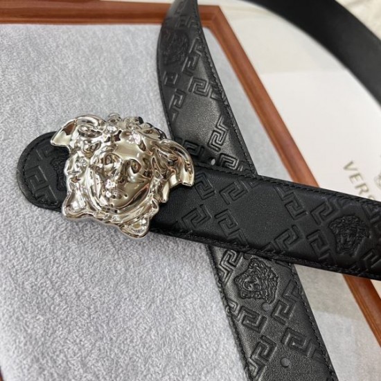 2025SS ベルト VERSACE ヴェルサーチェ メデューサロゴが際立つ華やかな逸品