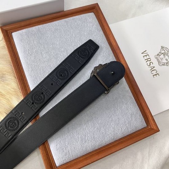 2025SS ベルト VERSACE ヴェルサーチェ ゴールドアクセントが映える高級ベルト