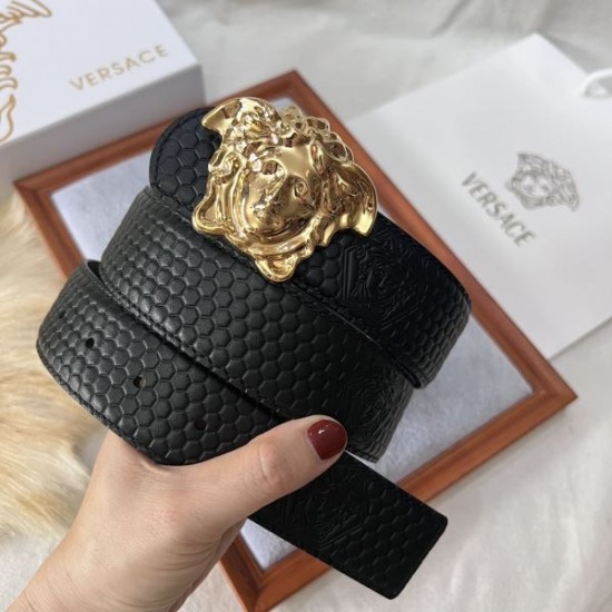 2025SS ベルト VERSACE ヴェルサーチェ セクシーで力強い印象のスタイルアイコン