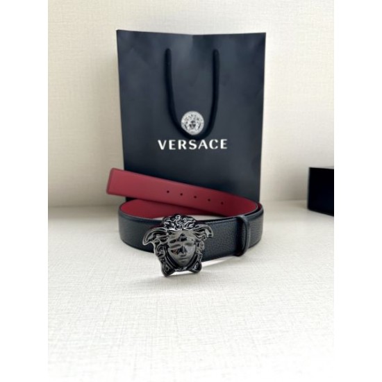 2025SS ベルト VERSACE ヴェルサーチェ 個性と高級感を両立させたユニークデザイン