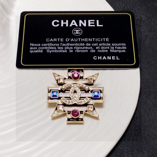 2025SS ブローチ CHANEL シャネル 気品漂うアイコニックなCCロゴデザイン