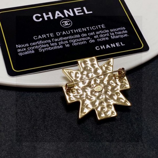 2025SS ブローチ CHANEL シャネル 気品漂うアイコニックなCCロゴデザイン