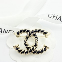 2025SS ブローチ CHANEL シャネル 永遠のエレガンスを纏う上質アクセサリー
