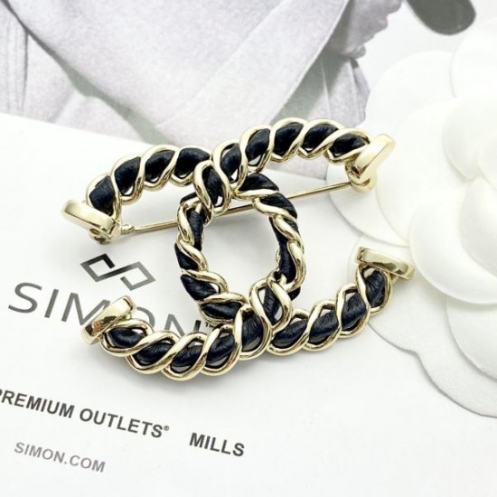 2025SS ブローチ CHANEL シャネル 永遠のエレガンスを纏う上質アクセサリー