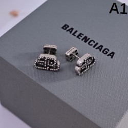 2025SS イヤリング BALENCIAGA バレンシアガ コーデを格上げする注目アイテム