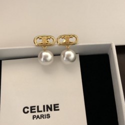 2025SS イヤリング CELINE セリーヌ スタイリッシュに魅せる洗練フォルム