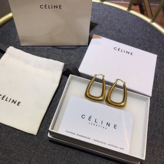 2025SS イヤリング CELINE セリーヌ ミニマルで上品なデイリーアクセ