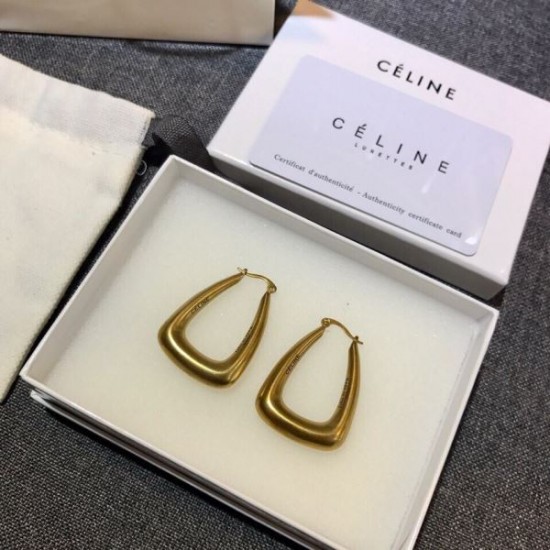 2025SS イヤリング CELINE セリーヌ ミニマルで上品なデイリーアクセ