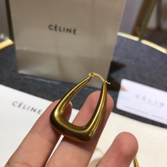 2025SS イヤリング CELINE セリーヌ ミニマルで上品なデイリーアクセ