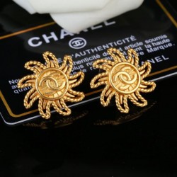2025SS イヤリング CHANEL シャネル 永遠のアイコン ラグジュアリー感溢れる逸品
