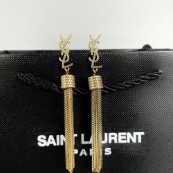 2025SS イヤリング YSL イヴ サンローラン コーデを格上げするシグネチャースタイル