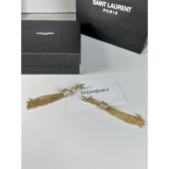 2025SS イヤリング YSL イヴ サンローラン コーデを格上げするシグネチャースタイル