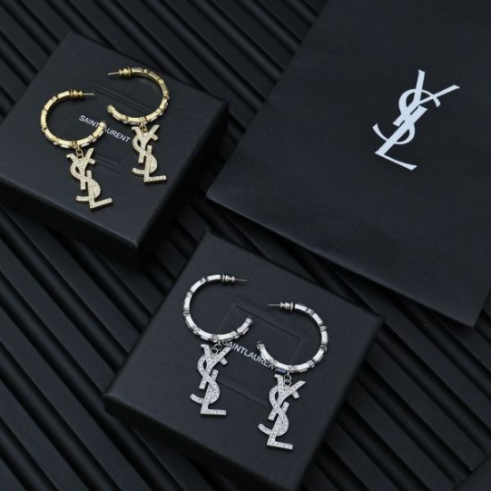 2025SS イヤリング YSL イヴ サンローラン 今季注目のエレガンススタイル