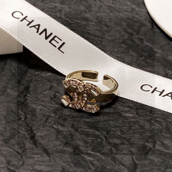 2025SS リング CHANEL シャネル クラシックと華やかさを融合した逸品