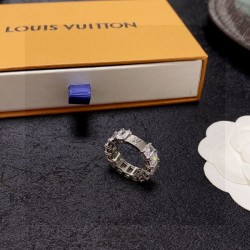 2025SS リング LOUIS VUITTON ルイヴィトン 洗練と気品を纏う名作リング