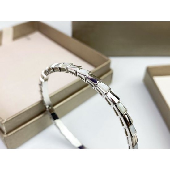 2025SS ブレスレット BVLGARI ブルガリ 上品な煌めきを纏うラグジュアリー感