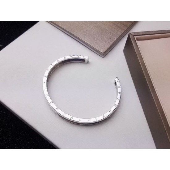 2025SS ブレスレット BVLGARI ブルガリ 大人の手元に映えるクラシカルスタイル