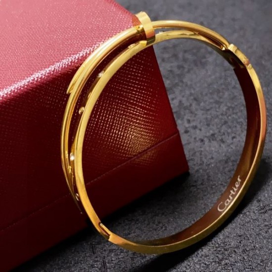 2025SS ブレスレット CARTIER カルティエ 永遠の名作 ラブブレス風デザイン