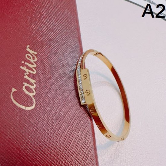 2025SS ブレスレット CARTIER カルティエ 気品あふれるエレガントライン