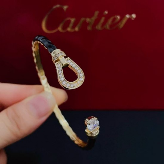 2025SS ブレスレット CARTIER カルティエ フォーマルにも映える名品ブレス
