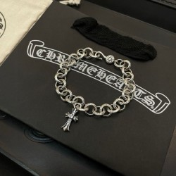 2025SS ブレスレット CHROME HEARTS クロムハーツ 大胆な彫刻が際立つ逸品