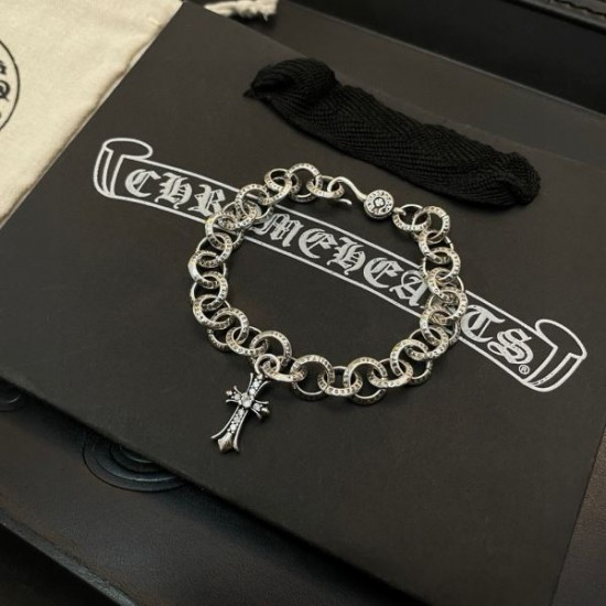 2025SS ブレスレット CHROME HEARTS クロムハーツ 大胆な彫刻が際立つ逸品