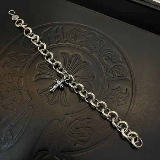 2025SS ブレスレット CHROME HEARTS クロムハーツ 大胆な彫刻が際立つ逸品