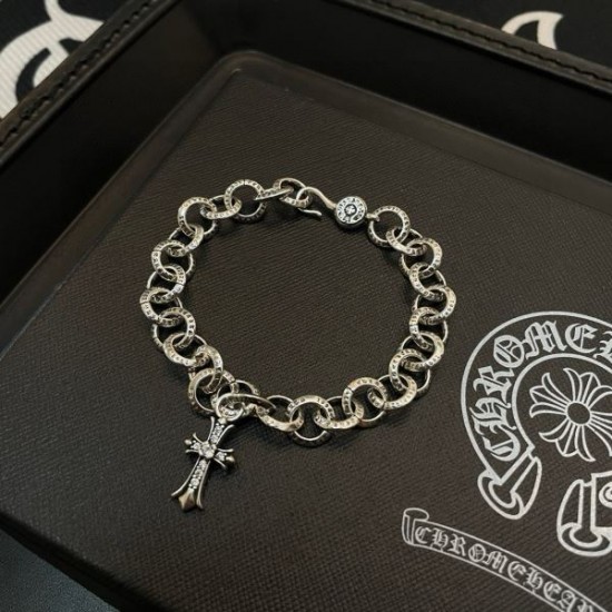 2025SS ブレスレット CHROME HEARTS クロムハーツ 大胆な彫刻が際立つ逸品