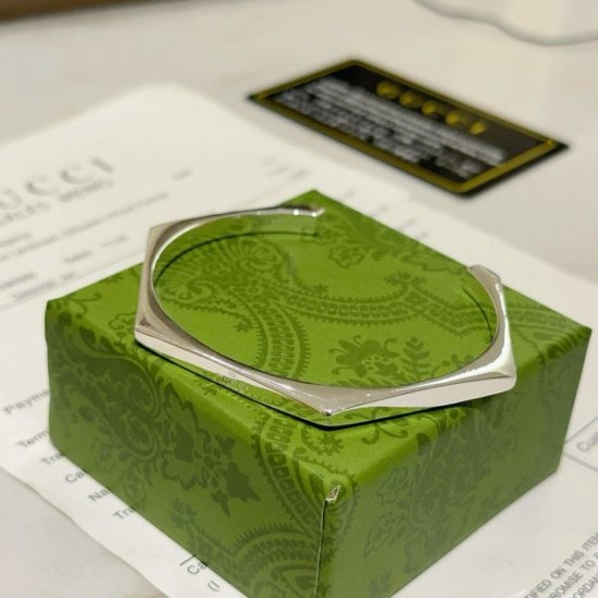 2025SS ブレスレット GUCCI グッチ デイリー使いに最適な洗練デザイン